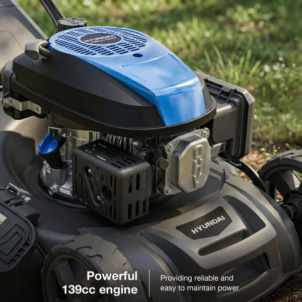Hyundai HYM18150SPX 60-litre grass collection bag fitted to the rear of the mower
