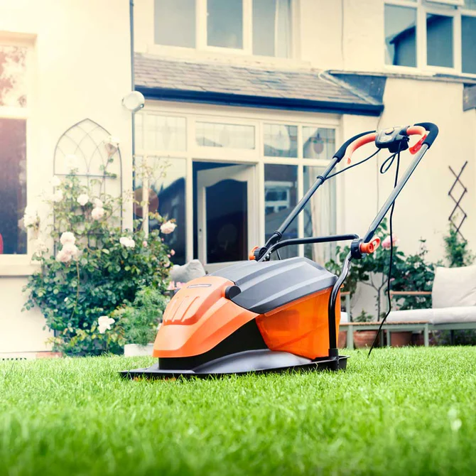 LawnMaster 1800W Hover Lawn Mower with grass collect